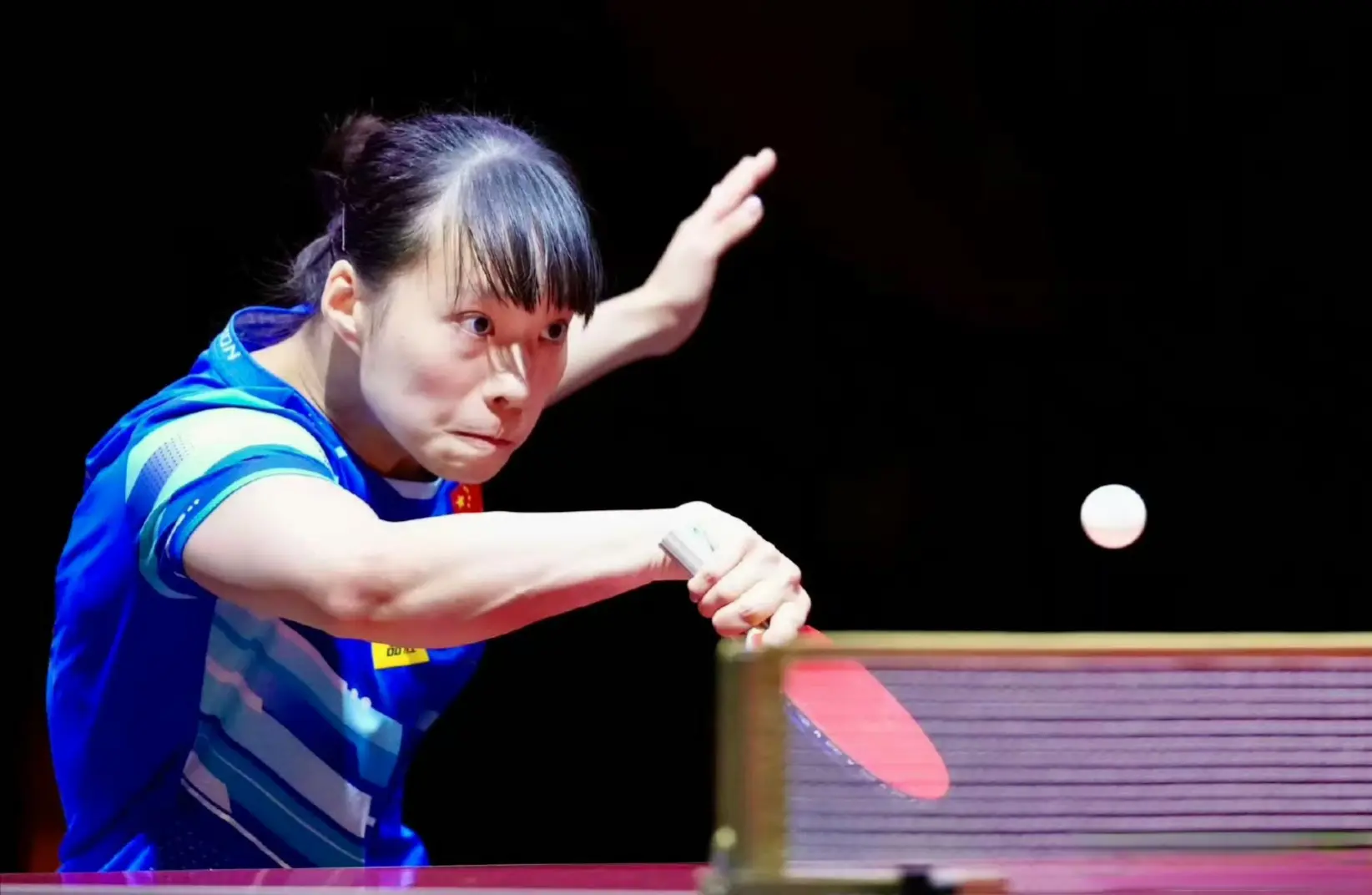 领先之下被 领先之下被