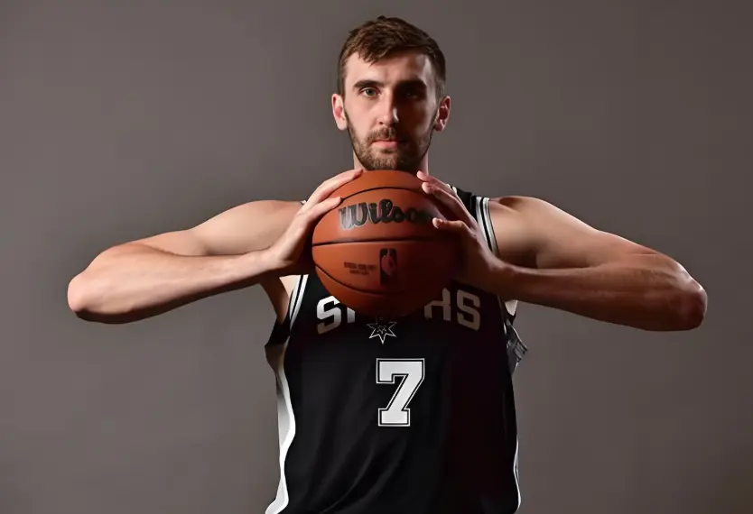 交易等等, 他在新赛季, 现在