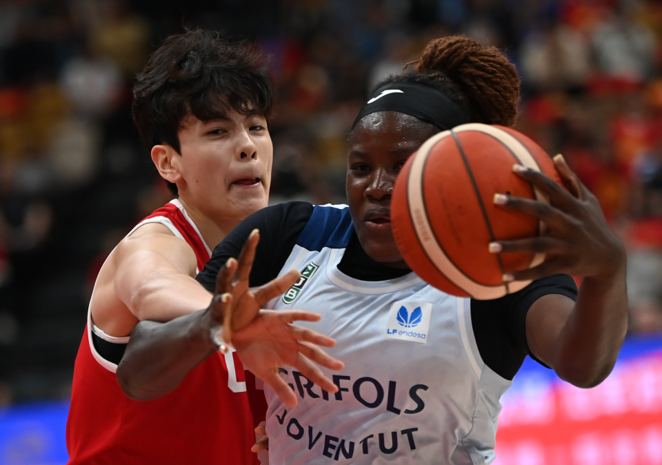 新华社记者, 新华社记者