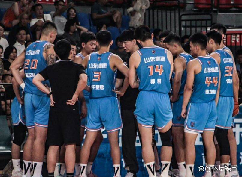 于明鑫, 内线五名球, 都在经历 于明鑫, 内线五名球, 都在经历